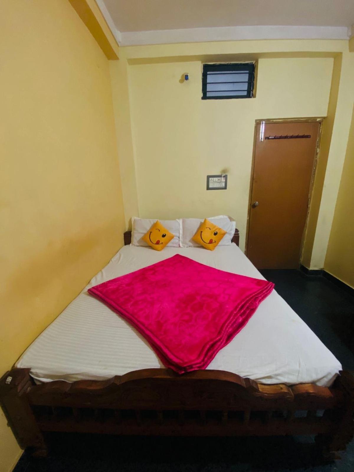 Hotel Hk Residency Mysore Exterior foto